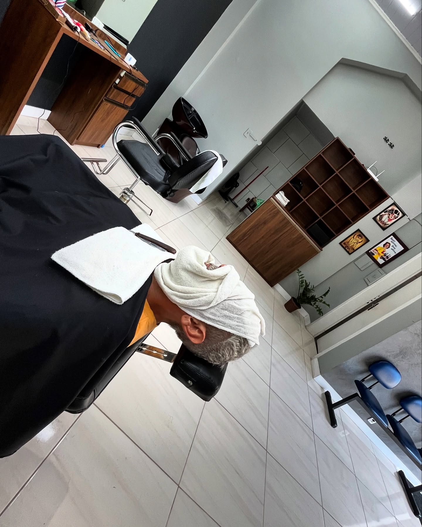 Ambiente interno da barbearia